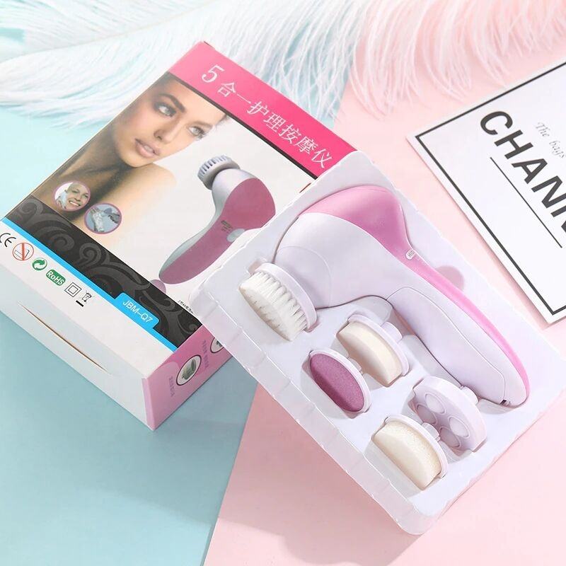 SilkGlow Cleansing Brush